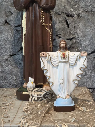 Imagem de Cristo Redentor (Manto Branco) de 20cm