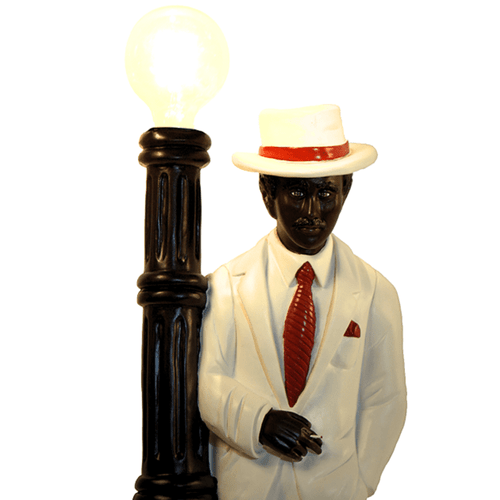 Zé Pelintra no poste iluminado de 60cm
