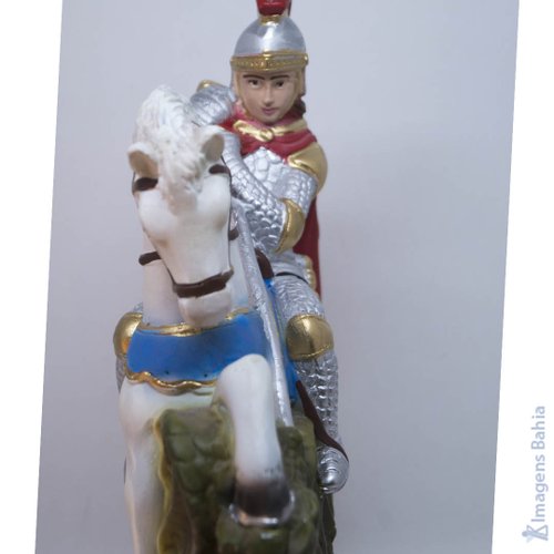 São Jorge de 15cm (tamanho total 22cm)